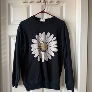 Black Daisy Print Women's Sweater